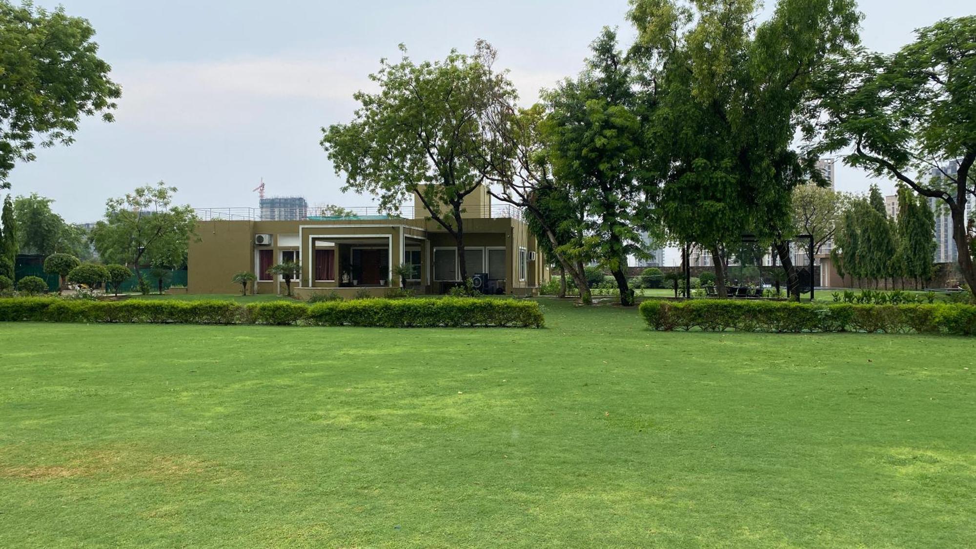 Raas Vilas - Boutique Farm House With Pool Tāoru 외부 사진